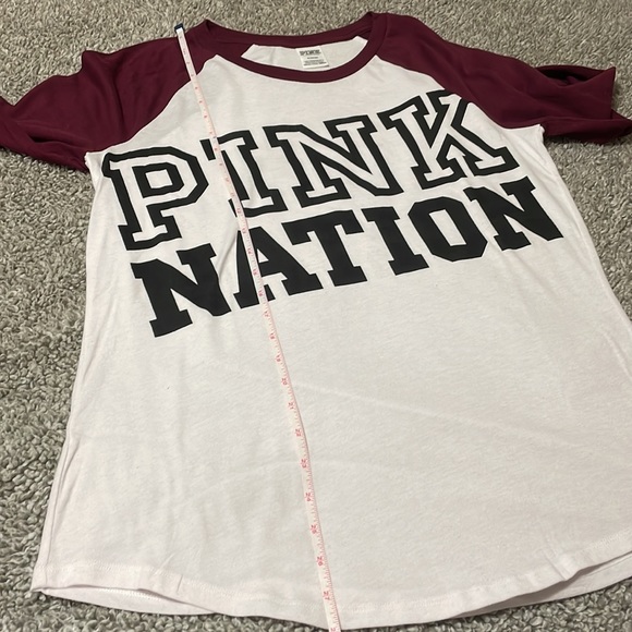 Ladies Pink Victoria Secret l/s top with Pink Nation lettering in front Sz M - Picture 6 of 10